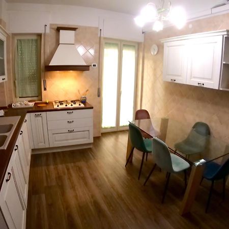 Appartement The House Of Grandma à Naples Extérieur photo